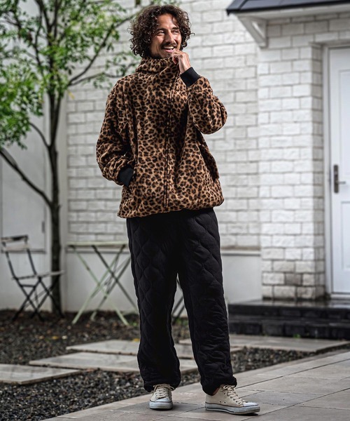 CAMBIO(カンビオ)の「mp15181-Wave Quilted Wide Straight Pants キルティングワイドストレートパンツ(A73526cmb)(その他パンツ・メンズ・ベージュ/ブラック・M/S/L)」の13枚目の写真