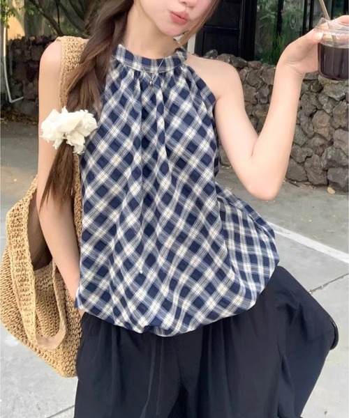 Nia（ニア）の「Nia(ニア)/ホルターネックチェックバルーントップス（その他トップス・レディース・ブルー/レッド/ホワイト・FREE）」の8枚目の写真