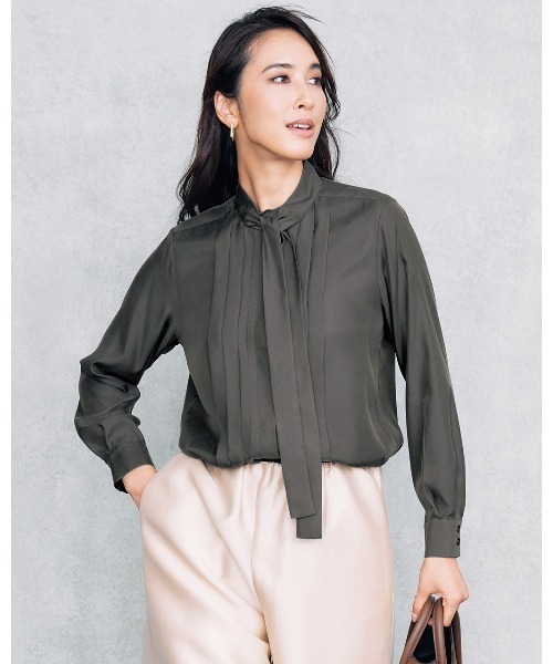 希少✨レオナール ボウタイ 金ボタン シルク混 シャツ ブラウス M