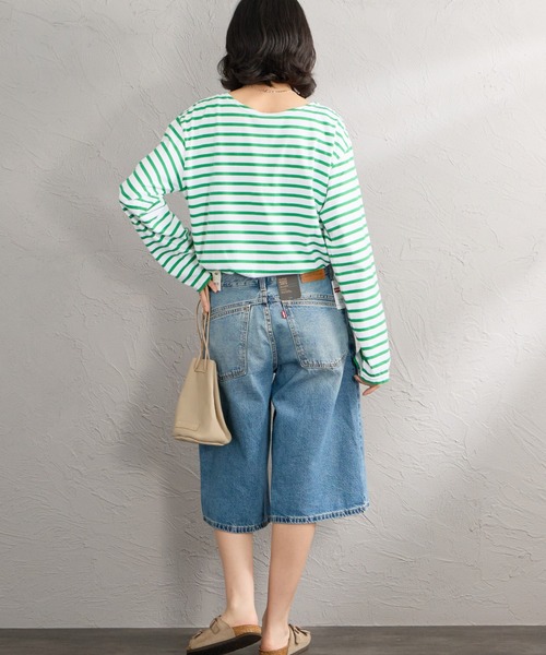 Levi's（リーバイス）の「[LEVI’S/リーバイス] SUPER BAGGY JORT スーパーバギーショートジーンズ（デニムパンツ・レディース・ライトインディゴブルー/ブラック・26/25/27）」の20枚目の写真
