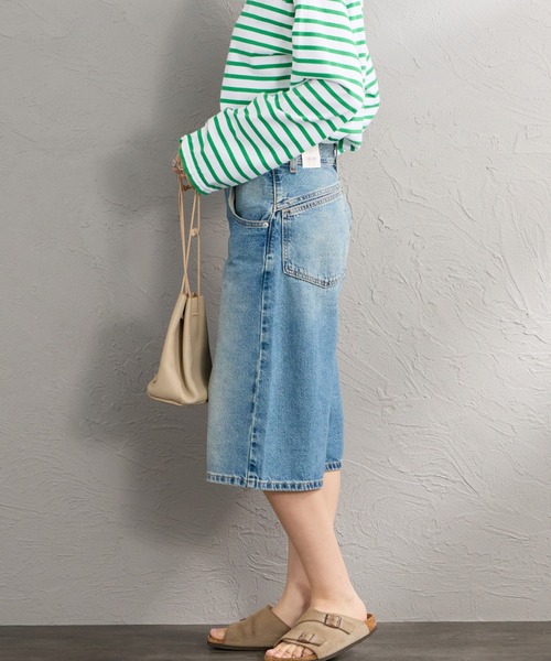 Levi's（リーバイス）の「[LEVI’S/リーバイス] SUPER BAGGY JORT スーパーバギーショートジーンズ（デニムパンツ・レディース・ライトインディゴブルー/ブラック・26/25/27）」の16枚目の写真