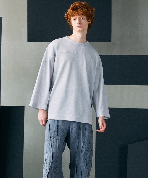 MAISON SPECIAL(メゾンスペシャル)の「《UNISEX》Dry Waffle Prime-Over Football T-shirt/ドライワッフルプライムオーバーフットボールTシャツ【MAISON SPECIAL/メゾンスペシャル】(Tシャツ/カットソー・メンズ・ブラック/チャコールグレー/ライトグレー・0/2/1)」の4枚目の写真