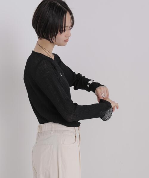 NANO universe（ナノユニバース）の「シアープリーツカットロングスリーブトップス（Tシャツ/カットソー・レディース・ホワイト/ブラック/グレー・FREE）」の2枚目の写真