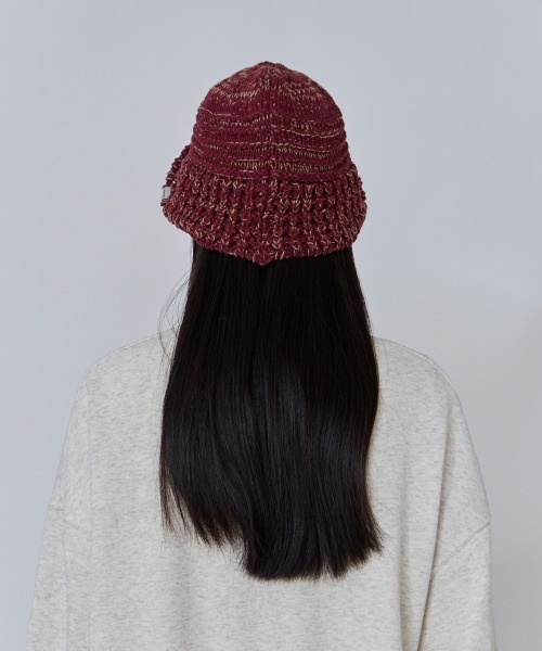 OVERRIDE(オーバーライド)の「OVERRIDE KNIT BALLOON CLOCHE HAT SGP / オーバーライド(ハット・レディース・パープル/ブラック/ブラウン・57~59cm)」の10枚目の写真