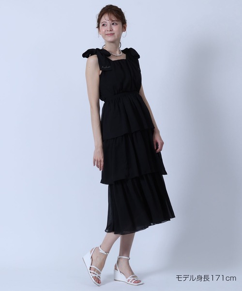 MARY QUANT(マリークワント)の「リボンティアードキャミ ドレス(ワンピース・レディース・ブルー/ブラック・M)」の1枚目の写真
