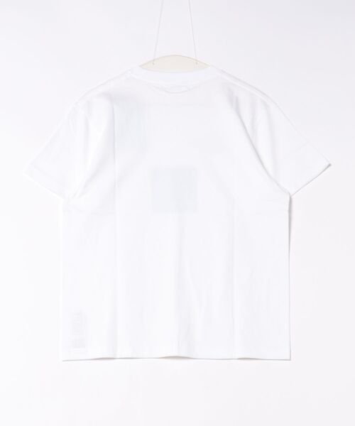 TOGA(トーガ)の「TOGA×NTS Logo print T-shirt TOGA×NTS(Tシャツ/カットソー・レディース・ホワイト/ブラック・SMALL/MEDIUM)」の3枚目の写真
