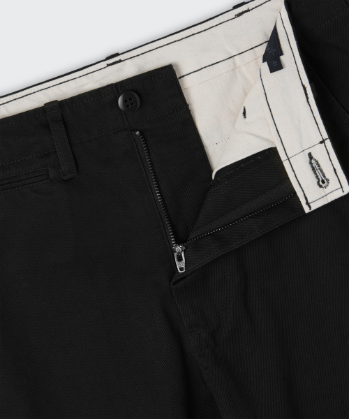 MUSINSA STANDARD（ムシンサスタンダード）の「[JAPAN Fabric][プラス] アセンティックチノパンツ [ブラック]（その他パンツ・メンズ・その他・26/27/28/29/30/31/32/33/34/36/38/40/42）」の3枚目の写真