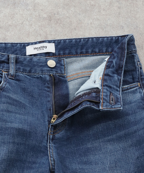 La TOTALITE(ラトータリテ)の「【洗える】Healthy Denim /ヘルシーデニム Donuts(その他パンツ・レディース・ブルー・23/24/25)」の4枚目の写真