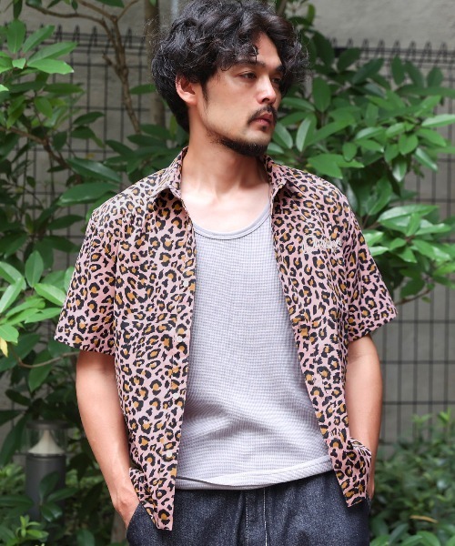 LUXSTYLE(ラグスタイル)の「ヒョウ柄半袖シャツ(シャツ/ブラウス・メンズ・ピンク/アイボリー・L/M)」の17枚目の写真