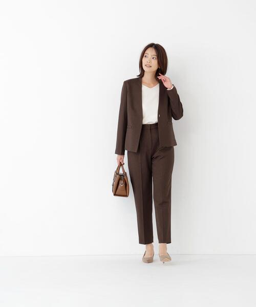 NATURAL BEAUTY BASIC(ナチュラルビューティーベーシック)の「【マシンウォッシャブル】ウーステッドライク SETUPノーカラージャケット(ノーカラージャケット・レディース・チャコールグレー/ベージュ/ダークブラウン・SMALL/MEDIUM/LARGE)」の6枚目の写真