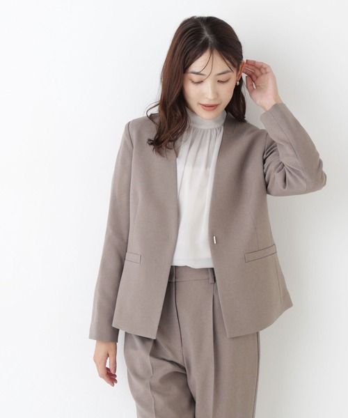 NATURAL BEAUTY BASIC(ナチュラルビューティーベーシック)の「【マシンウォッシャブル】ウーステッドライク SETUPノーカラージャケット(ノーカラージャケット・レディース・チャコールグレー/ベージュ/ダークブラウン・SMALL/MEDIUM/LARGE)」の3枚目の写真