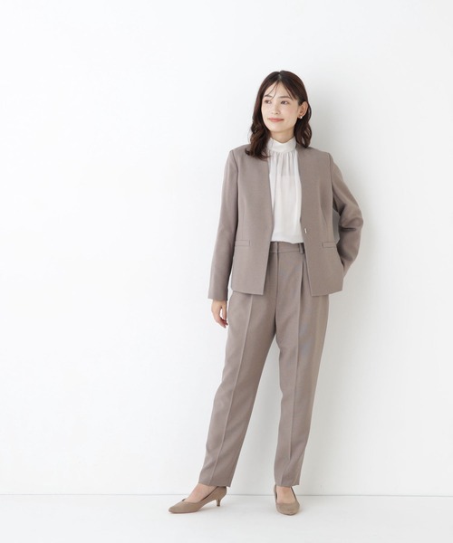 NATURAL BEAUTY BASIC(ナチュラルビューティーベーシック)の「【マシンウォッシャブル】ウーステッドライク SETUPノーカラージャケット(ノーカラージャケット・レディース・チャコールグレー/ベージュ/ダークブラウン・SMALL/MEDIUM/LARGE)」の20枚目の写真