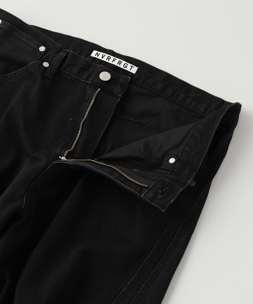 NVRFRGT(ネヴァーフォーゲット)の「NVRFRGT / ネヴァーフォーゲット 3D TWISTED JEANS F.BLACK(デニムパンツ・メンズ・ブラック・2/3/1)」の5枚目の写真