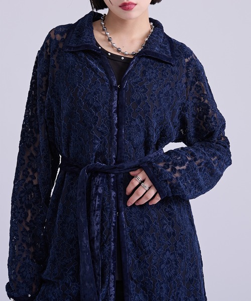 Ellno Loset(エルノロゼット)の「【SEME】velours flower lace gown shirt(シャツ/ブラウス・メンズ・ブラック/ネイビー/ブラウン・MEDIUM/SMALL/LARGE)」の3枚目の写真