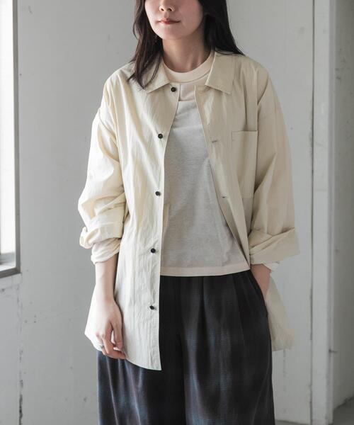 FORK&SPOON（フォークアンドスプーン）の「FORK&SPOON　コットンナイロンシャツジャケット（シャツ/ブラウス・レディース・アイボリー/ブラウン/チャコールグレー・1）」の9枚目の写真