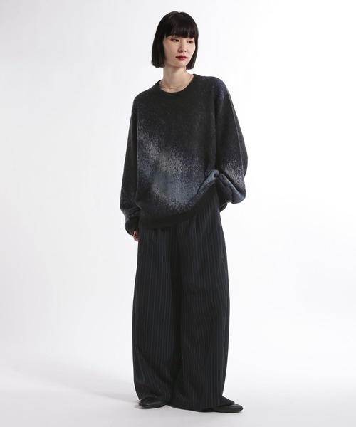 HARE(ハレ)の「グラデMELLOWニットプルオーバー(HARE)(ニット/セーター・メンズ・レッド/ブルー/ブラック/ホワイト・SMALL/MEDIUM)」の8枚目の写真
