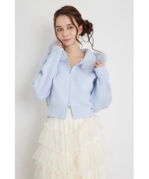rienda(リエンダ)の「フェイクファーフーディニットカーディガントップス 秋服 冬服(ニット/セーター・レディース・ブラック/ホワイト/ブルー・FREE)」の3枚目の写真
