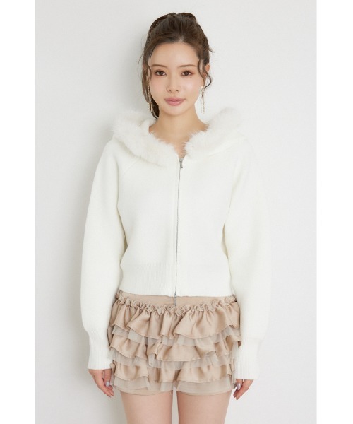 rienda(リエンダ)の「フェイクファーフーディニットカーディガントップス 秋服 冬服(ニット/セーター・レディース・ブラック/ホワイト/ブルー・FREE)」の9枚目の写真