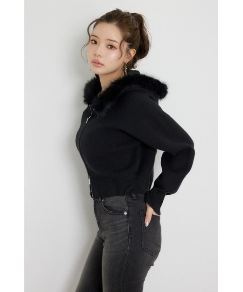 rienda(リエンダ)の「フェイクファーフーディニットカーディガントップス 秋服 冬服(ニット/セーター・レディース・ブラック/ホワイト/ブルー・FREE)」の20枚目の写真