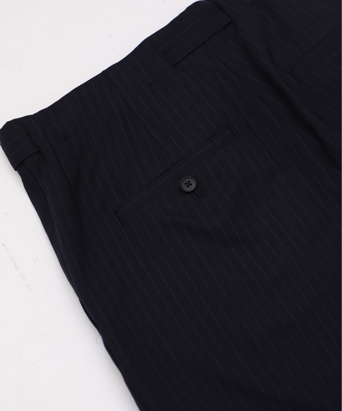 UNITED TOKYO(ユナイテッドトウキョウ)の「【新作】SUPER110S WOOL ストライプベルテッドスラックス |防シワ/防臭/ウォッシャブル/ベルト付き/タック/ウエスト調節(その他パンツ・メンズ・ネイビー/ダークグレー・1/2)」の15枚目の写真