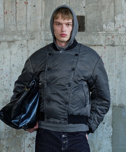 Regen Glanz(レーゲングランツ)の「vintage wash double-breasted bomber jacket / ヴィンテージウオッシュダブルブレストボンバージャケット(MA-1・メンズ・カーキ/グレー・MEDIUM/SMALL/LARGE)」の1枚目の写真