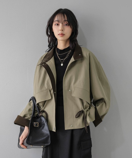 AMELY（エミリー）の「スタンドカラーブルゾン/バイカラー/ショート丈/ドロスト/アウター/ジャケット（ブルゾン・レディース・ブラウン/カーキ・フリー）」の10枚目の写真