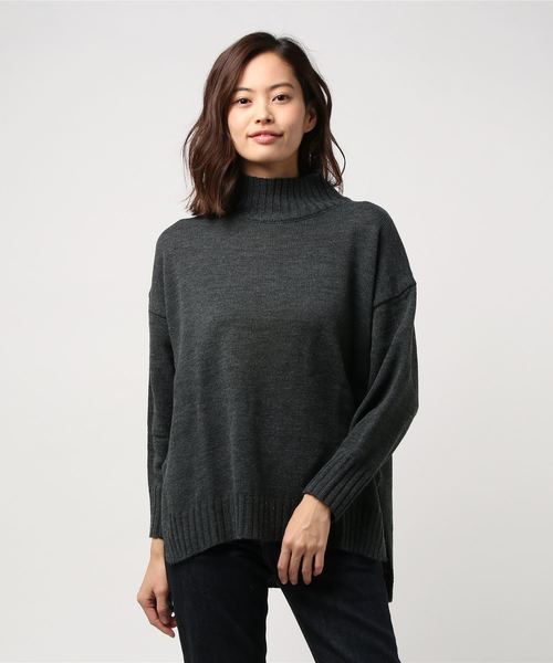 earth music&ecology（アースミュージックアンドエコロジー）の「・ハイネックワイドリブニットチュニック（ニット/セーター・レディース・チャコールグレー/ピンクベージュ/アイボリー/ブラック/オリーブ・FREE）」の3枚目の写真