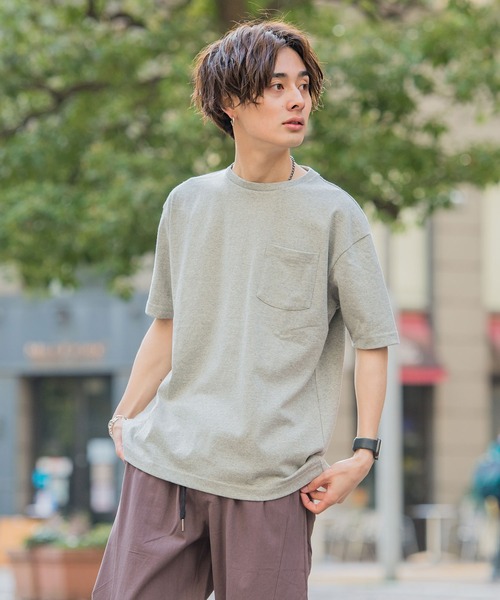 CavariA（キャバリア）の「『CavariA/キャバリア』ビッグシルエット USAコットンクルーネック半袖Tシャツ（Tシャツ/カットソー・メンズ・グレー/カーキ/サックスブルー/ピンク/ホワイト/ブラック/パープル/ネイビー/ブラック×ホワイト/ブルー系その他/ワイン/テラコッタ/ベージュ/オレンジ/ミント/クリーム/ラベンダー・L/M）」の4枚目の写真