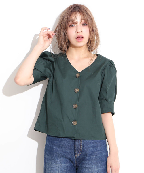 FREE'S MART（フリーズマート）の「ビッグボタンパフスリーブブラウス（シャツ/ブラウス・レディース・ベージュ/ワイン/ダークネイビー/グリーン・FREE）」の3枚目の写真