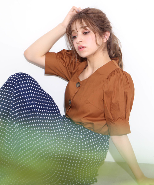 FREE'S MART（フリーズマート）の「ビッグボタンパフスリーブブラウス（シャツ/ブラウス・レディース・ベージュ/ワイン/ダークネイビー/グリーン・FREE）」の12枚目の写真