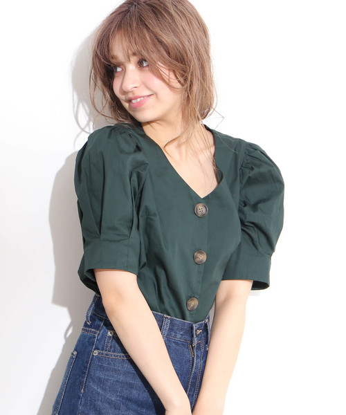 FREE'S MART（フリーズマート）の「ビッグボタンパフスリーブブラウス（シャツ/ブラウス・レディース・ベージュ/ワイン/ダークネイビー/グリーン・FREE）」の15枚目の写真