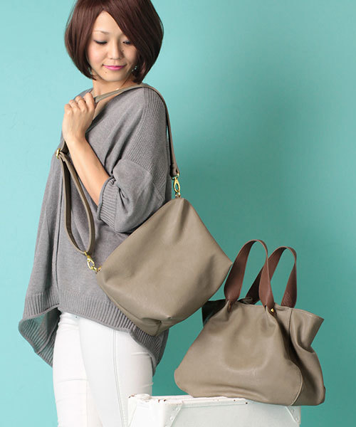 NANO universe(ナノユニバース)の「NU/ポーチ付 mini TOTE BAG(トートバッグ・レディース・ブラック/ダークブラウン/ベージュ/グレイッシュベージュ・FREE)」の11枚目の写真