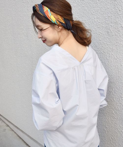 SHIPS（シップス）の「Vネックボタンシャツブラウス◇（シャツ/ブラウス・レディース・ホワイト/ライトブルー/カーキ・ONE SIZE）」の11枚目の写真