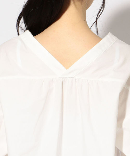 SHIPS（シップス）の「Vネックボタンシャツブラウス◇（シャツ/ブラウス・レディース・ホワイト/ライトブルー/カーキ・ONE SIZE）」の18枚目の写真