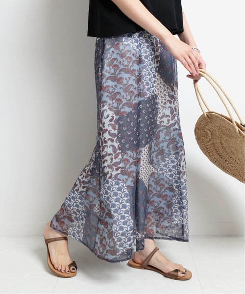 SLOBE IENA（スローブイエナ）の「DEVAUXプリントロングスカート◆（スカート・レディース・レッド/ブルー・36/38/40）」の19枚目の写真