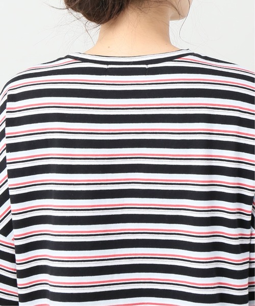 B.C STOCK(ベーセーストック)の「マルチボーダーシシュウTシャツ(Tシャツ/カットソー・レディース・ブラック/ネイビー・FREE)」の11枚目の写真