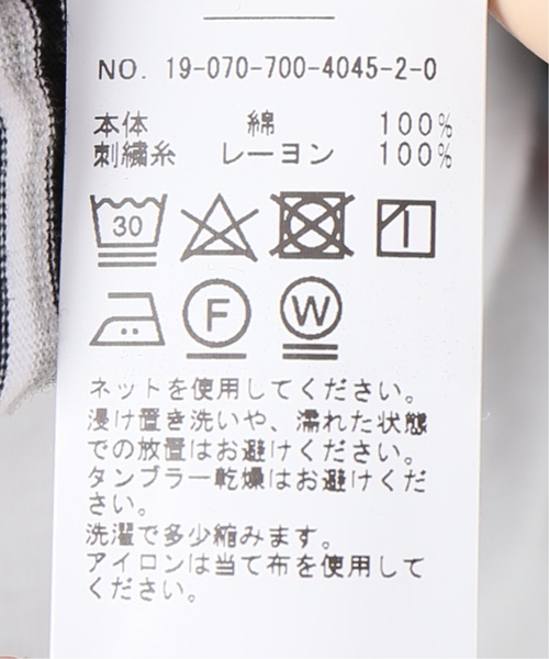 B.C STOCK(ベーセーストック)の「マルチボーダーシシュウTシャツ(Tシャツ/カットソー・レディース・ブラック/ネイビー・FREE)」の4枚目の写真