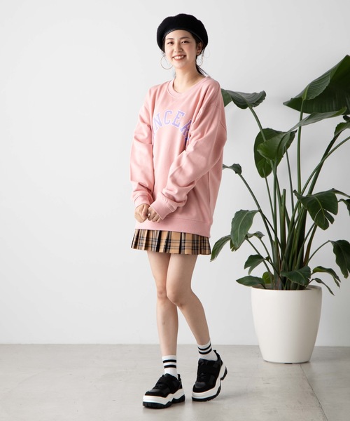WEGO（ウィゴー）の「WEGO/カレッジプリントプルオーバー（スウェット・メンズ・ピンク/ベージュ・SMALL/MEDIUM/LARGE）」の16枚目の写真