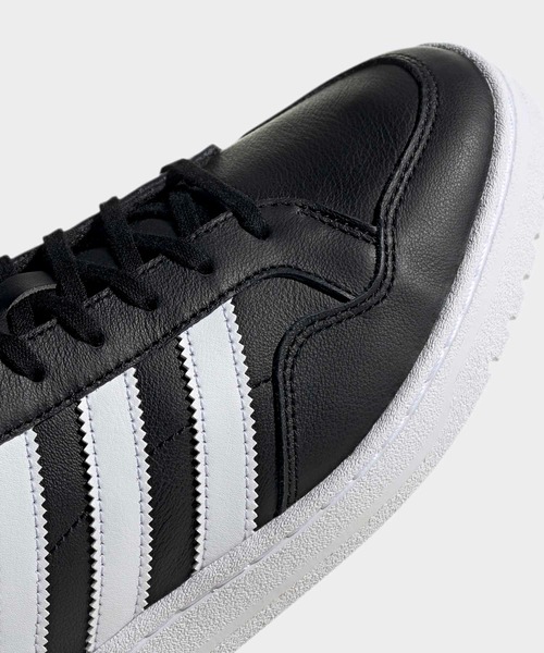 adidas（アディダス）の「チーム コート [Team Court] アディダスオリジナルス / アディダスオリジナルス adidas Originals（スニーカー・メンズ・ブラック/ホワイト×ブラック/ブラック×ブラック/ホワイト/ホワイト×グレー・25.5cm/27.5cm/29.5cm/28.0cm/23.5cm/25.0cm/27.0cm/28.5cm/24.5cm/24.0cm/29.0cm/23.0cm/26.0cm/26.5cm/30.0cm/22.5cm/22.0cm）」の19枚目の写真