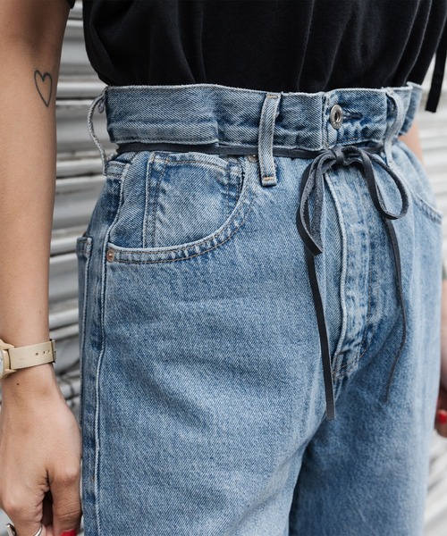 Levi's(リーバイス)の「LEVI'S(R) MADE & CRAFTED(R) バレルジーンズ LMC PALM BLUES(デニムパンツ・レディース・インディゴブルー・23inch/25inch/28inch/24inch/27inch/26inch/30inch/29inch)」の17枚目の写真