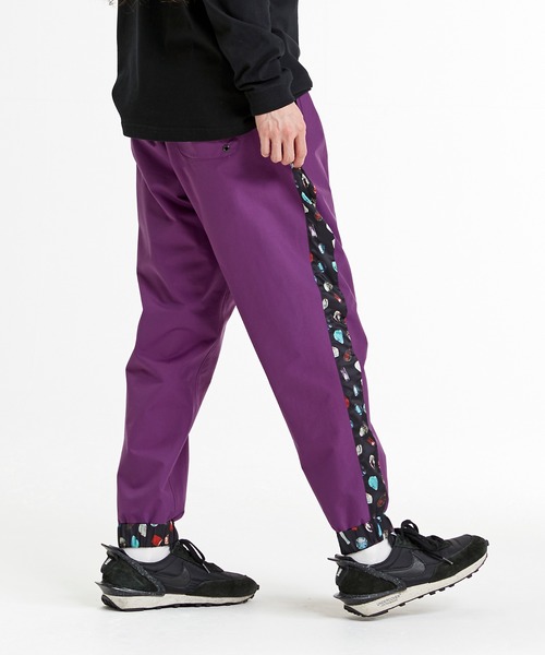 NOISE MAKER(ノイズメーカー)の「Jewelry line pants(その他パンツ・メンズ・パープル/ブラック・SMALL/LARGE/MEDIUM)」の2枚目の写真