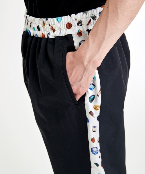 NOISE MAKER(ノイズメーカー)の「Jewelry line pants(その他パンツ・メンズ・パープル/ブラック・SMALL/LARGE/MEDIUM)」の11枚目の写真