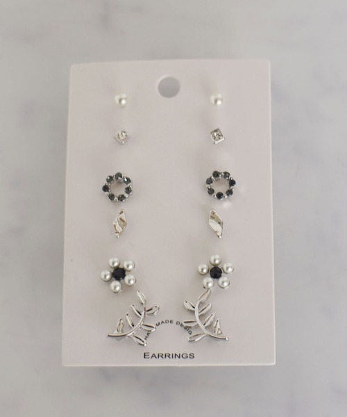 Port（ポート）の「ニュアンスストーン/パール セットピアス（ピアス（両耳用）・レディース・シルバー/ゴールド/シルバー系その他/ゴールド系その他/シルバー系その他2/シルバー系その他3/シルバー系その他4/ゴールド系その他2/ゴールド系その他3/ゴールド系その他4/ゴールド系その他5/ゴールド系その他6/シルバー系その他5/シルバー系その他6/ゴールド系その他7・FREE）」の6枚目の写真