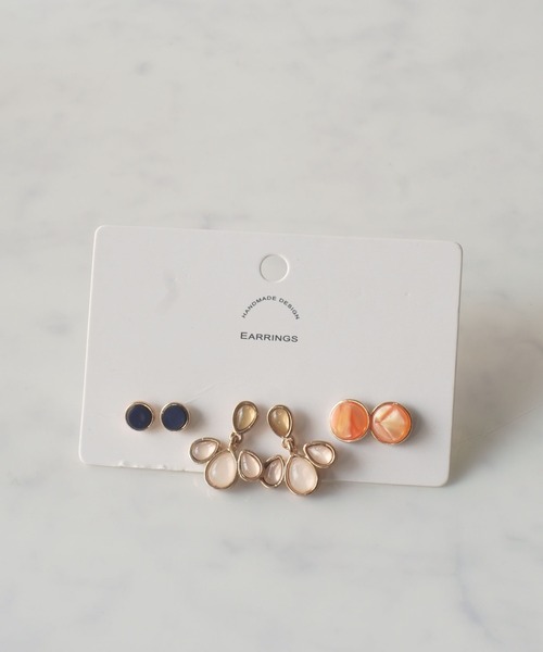 Port（ポート）の「ニュアンスストーン/パール セットピアス（ピアス（両耳用）・レディース・シルバー/ゴールド/シルバー系その他/ゴールド系その他/シルバー系その他2/シルバー系その他3/シルバー系その他4/ゴールド系その他2/ゴールド系その他3/ゴールド系その他4/ゴールド系その他5/ゴールド系その他6/シルバー系その他5/シルバー系その他6/ゴールド系その他7・FREE）」の11枚目の写真