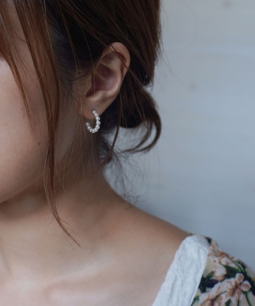 Port（ポート）の「ニュアンスストーン/パール セットピアス（ピアス（両耳用）・レディース・シルバー/ゴールド/シルバー系その他/ゴールド系その他/シルバー系その他2/シルバー系その他3/シルバー系その他4/ゴールド系その他2/ゴールド系その他3/ゴールド系その他4/ゴールド系その他5/ゴールド系その他6/シルバー系その他5/シルバー系その他6/ゴールド系その他7・FREE）」の17枚目の写真