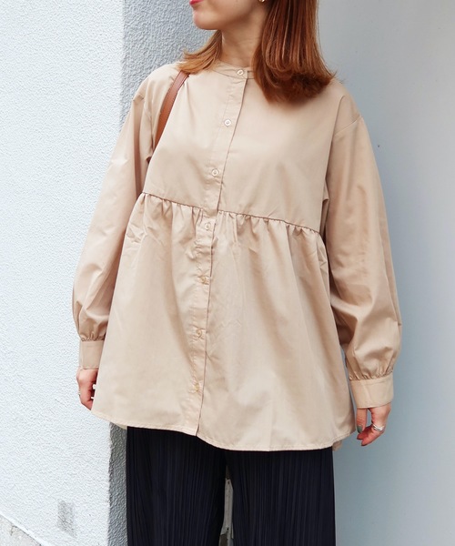 Riberry（リベリー）の「長袖フレアシャツチュニック（シャツ/ブラウス・レディース・ホワイト/ブラウン/ベージュ/ピンク・MEDIUM）」の3枚目の写真