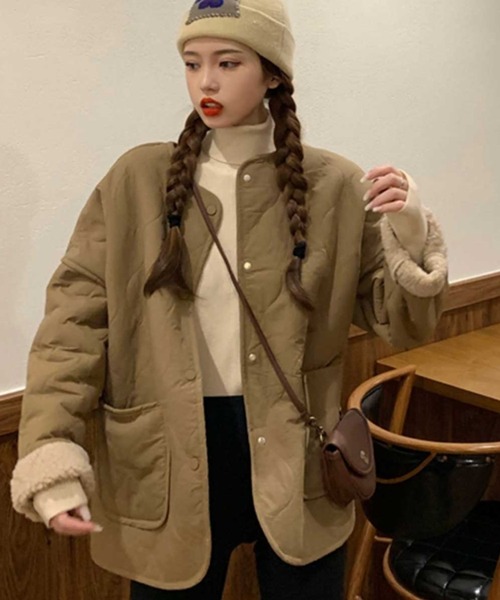 MANGROVE（マングローブ）の「キルティング裏ボアパイピングジャケット（ノーカラージャケット・レディース・ブラック/ベージュ・FREE）」の2枚目の写真