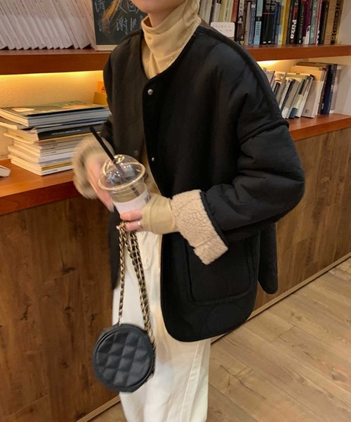 MANGROVE（マングローブ）の「キルティング裏ボアパイピングジャケット（ノーカラージャケット・レディース・ブラック/ベージュ・FREE）」の9枚目の写真