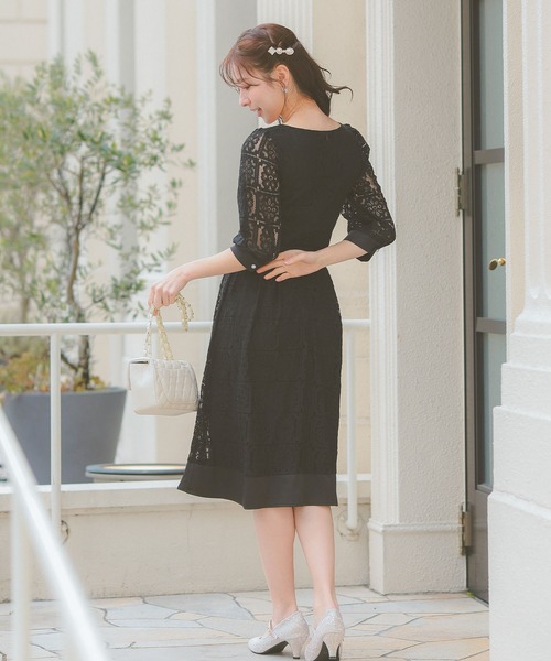 Rene レース　パール風ボタン　ノースリーブ フレア　ワンピース　グレー Rene レース パール風ボタン ノースリーブ フレア ワンピース