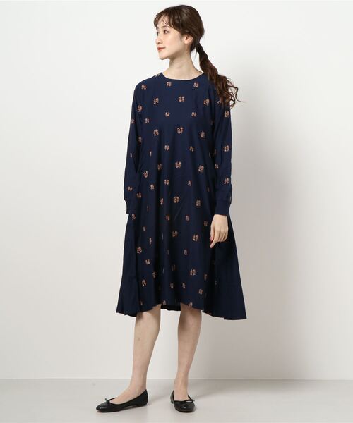 ストレッチツイルスクエアフラワー刺しゅうaラインワンピース ワンピース Super Hakka スーパーハッカ のファッション通販 Zozotown